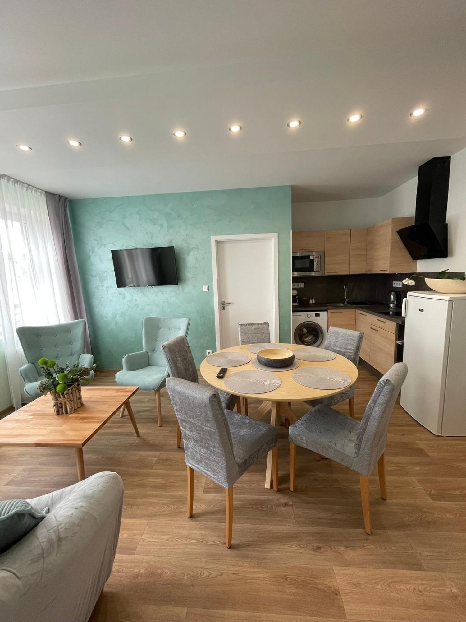 Apartmany Jasmin Liberec Zewnętrze zdjęcie